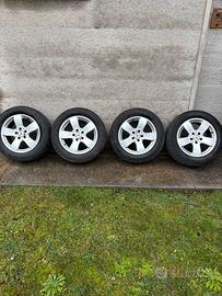 cerchi in lega con gomme NEXEN 225/55R16