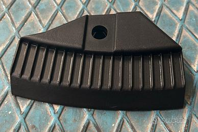 STAFFA PARAURTI CANTONALE POSTERIORE DX FIAT MAREA
