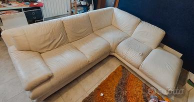 Divano Chateau D'Axe in pelle bianco