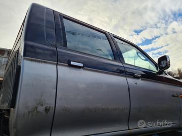 Ricambi MITSUBISHI L200 4X4 2477cc TD del 2000