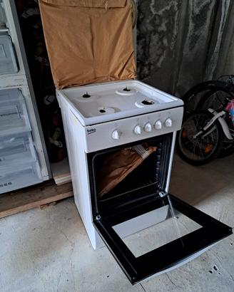 cucina BEKO a gas 4 fuchi