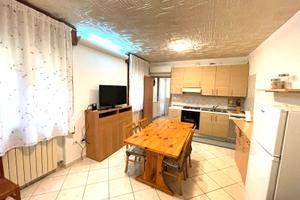 Rif. 426 casa indipendente con terrazzo