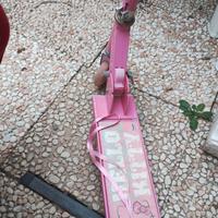 monopattino hello Kitty 