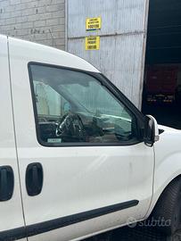 Porta destra per FIAT DOBLO'