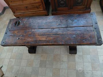 TAVOLINO SALOTTO RICAVATO DA ANTICO PORTONCINO 800