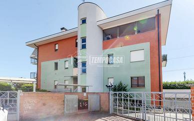Trilocale, Via Cacciatori Delle Alpi 25 - Settimo