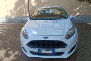 Ford Fiesta 1.2 60CV 5 porte Titanium