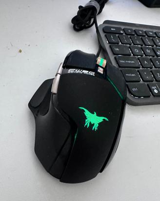 Mouse da gaming Combaterwing CW90 RGB
