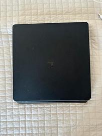 PlayStation 4 slim nera (Jet Black)