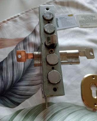 Serratura completa per porta