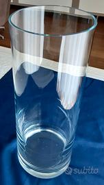 Vaso in vetro fine trasparente forma cilindrica