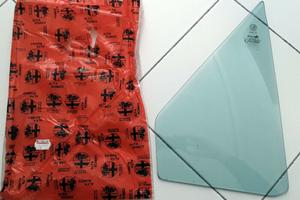 Ricambi ALFA ROMEO 75 vetro ecc