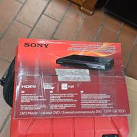 Lettore CD/DVD/USB play Sony