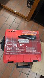 Lettore CD/DVD/USB play Sony