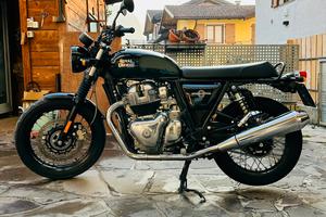 Royal Enfield Interceptor 650 Total Black 2021