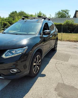Nissan x-trail tenka 7 posti