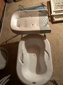 Bagnetto e fasciatoio per vasca