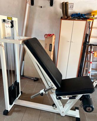 LEG EXTENSION TECHNOGYM 
