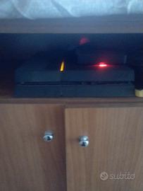 PlayStation 4 consegna solo a mano 