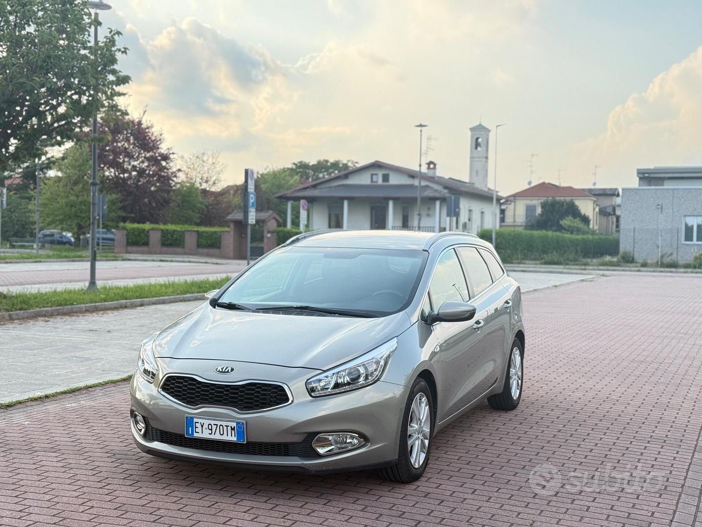 Subito - AUTO TERMOS - Kia Ceed cee'd 1.6 CRDi 110 CV SW Cool - Auto In ...