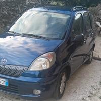 Toyota Yaris Verso automatica