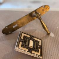 MANIGLIE E INTERRUTTORI ANNI 70