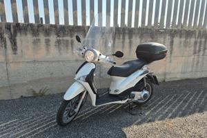 Piaggio Liberty 150 accessoriato