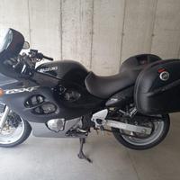 SUZUKI GSX 750 F