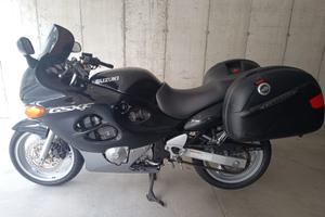 SUZUKI GSX 750 F