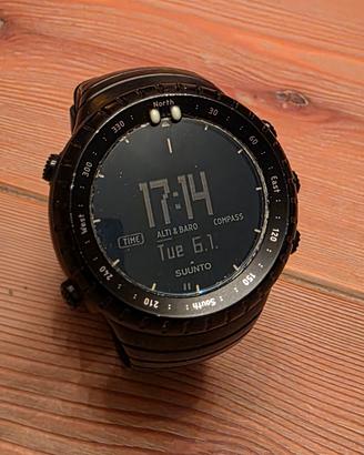 Suunto core all black