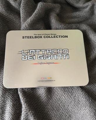 Steelbox Attack on Titan vuota da collezionismo