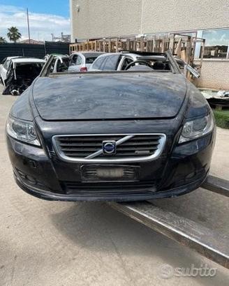 Ricambi Volvo V70 parte anteriore