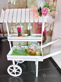 Carretto in legno decorativo