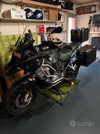 GS 1250 ADVENTURE TRIPE BLACK