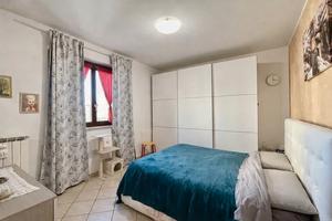 Ampio bilocale a Como con posto auto