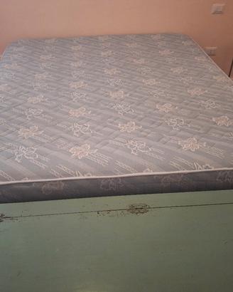 letto matrimoniale 