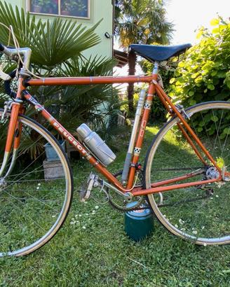 bici corsa per   EROICA
