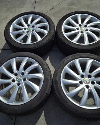 Cerchi In Lega Da 17" Per Alfa Romeo Giulietta