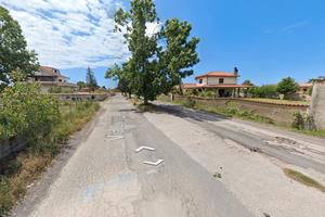 Ardea bilocale con posto auto