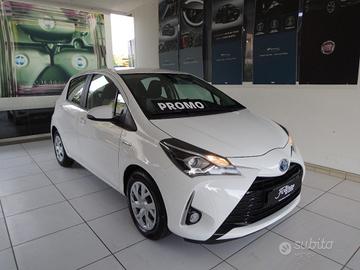 TOYOTA Yaris 1.5 Hybrid 5 porte Business
