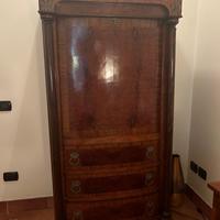 Mobile con ribalta inizi 900