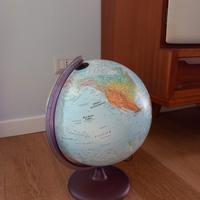 mappamondo luminoso 10 euro