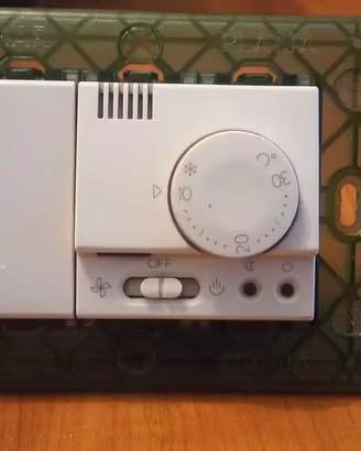 Termostato elettronico Vimar Plana 14440 on-off