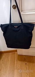 Prada - borsa tote nera
