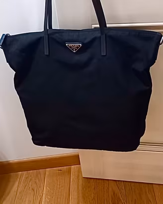 Prada - borsa tote nera