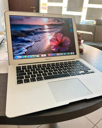 Computer MacBook Air