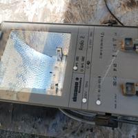 Faro da 150w Disano con cavo