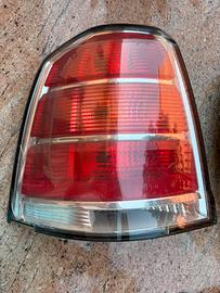 Fanale posteriore  sinistra auto opel zafira