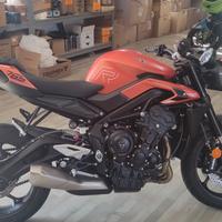 STREET TRIPLE 765 R - A2