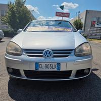 Volkswagen Golf 1.6 16V FSI 3p. Sportline
